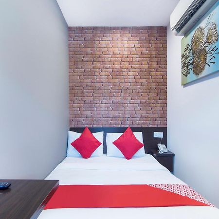 Oyo 876 Hotel Sanctuary Petaling Jaya Exteriör bild